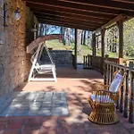 4 Bedroom In Pergola