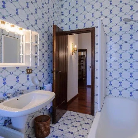 4 Bedroom In Сasa de vacaciones Pergola