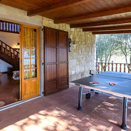 4 Bedroom In Casa vacanze *