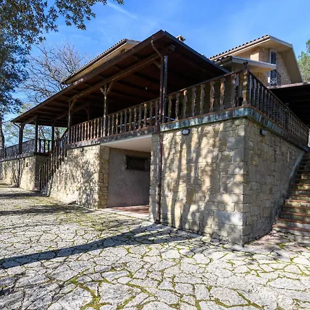 Сasa de vacaciones 4 Bedroom In